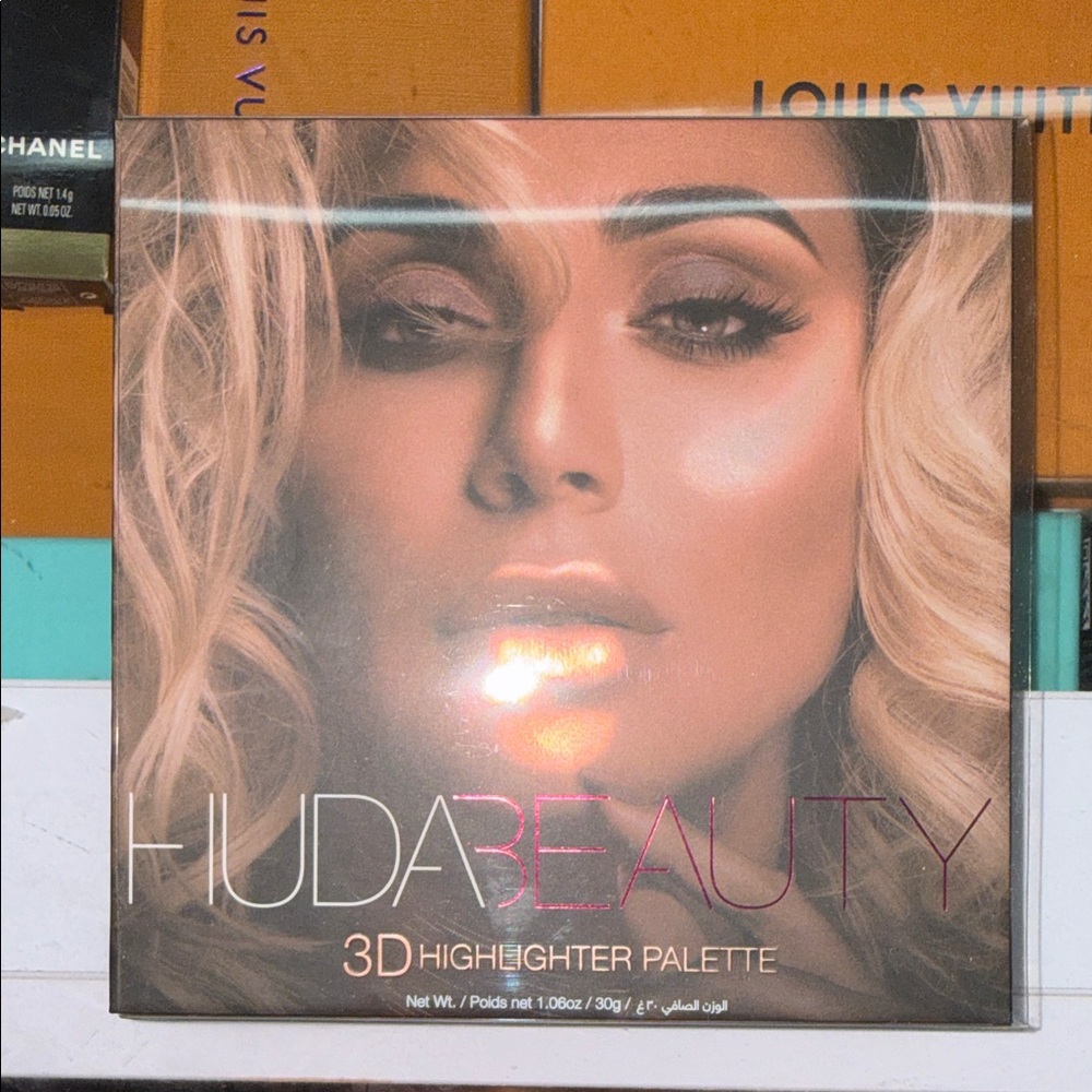 HUDA BEAUTY 3D Highlighter Palette - Radiant Glow